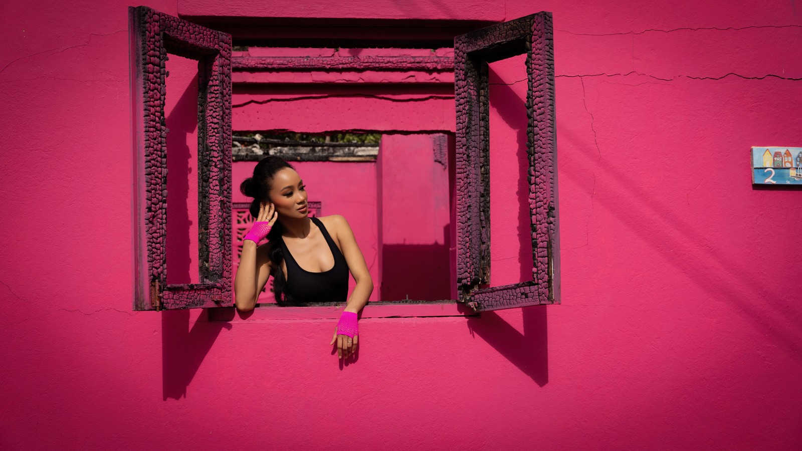 11. Curaçao Street Art - Image 1