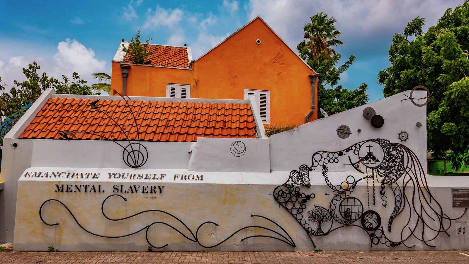 18. Curaçao Street Art - Image 6
