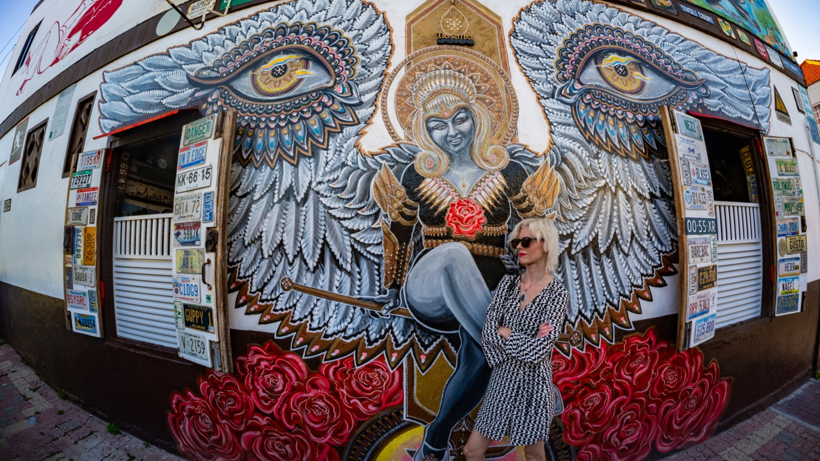 03. Aruba Street Art - Image 1