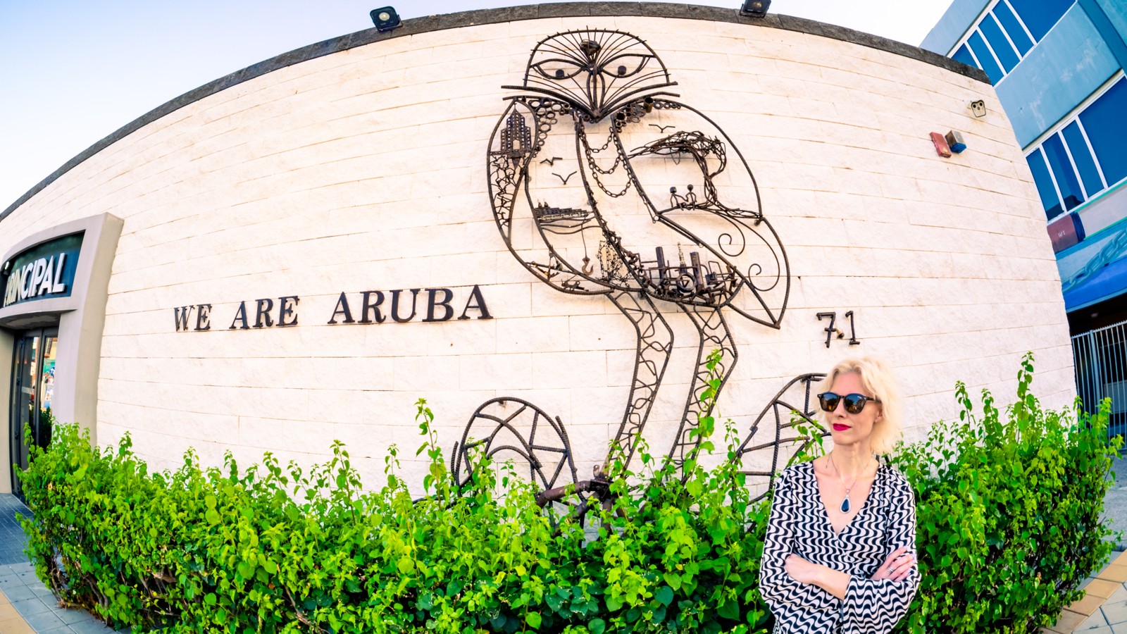 56. Aruba Street Art - Image 1