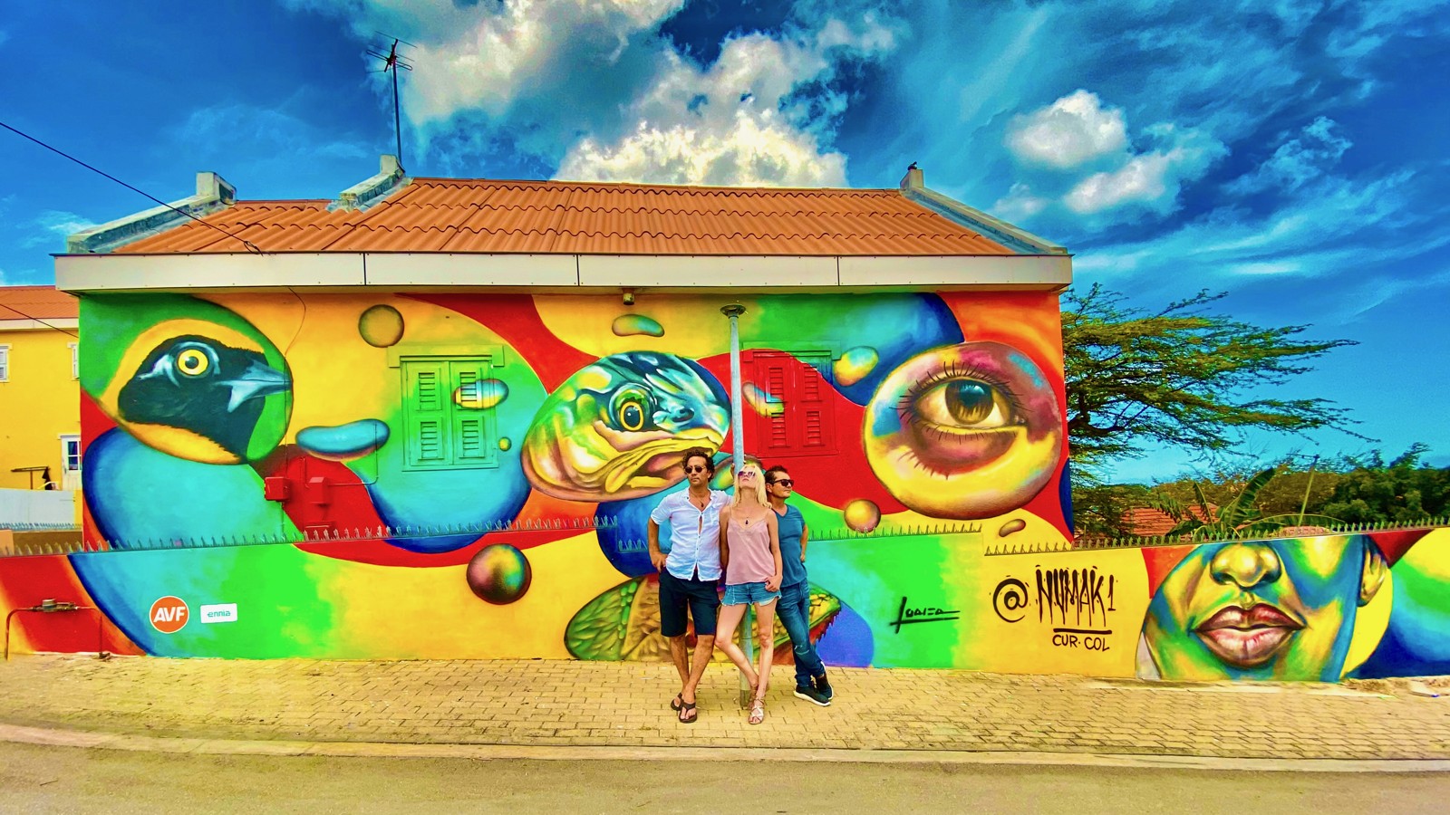 33. Curaçao Street Art - Image 1