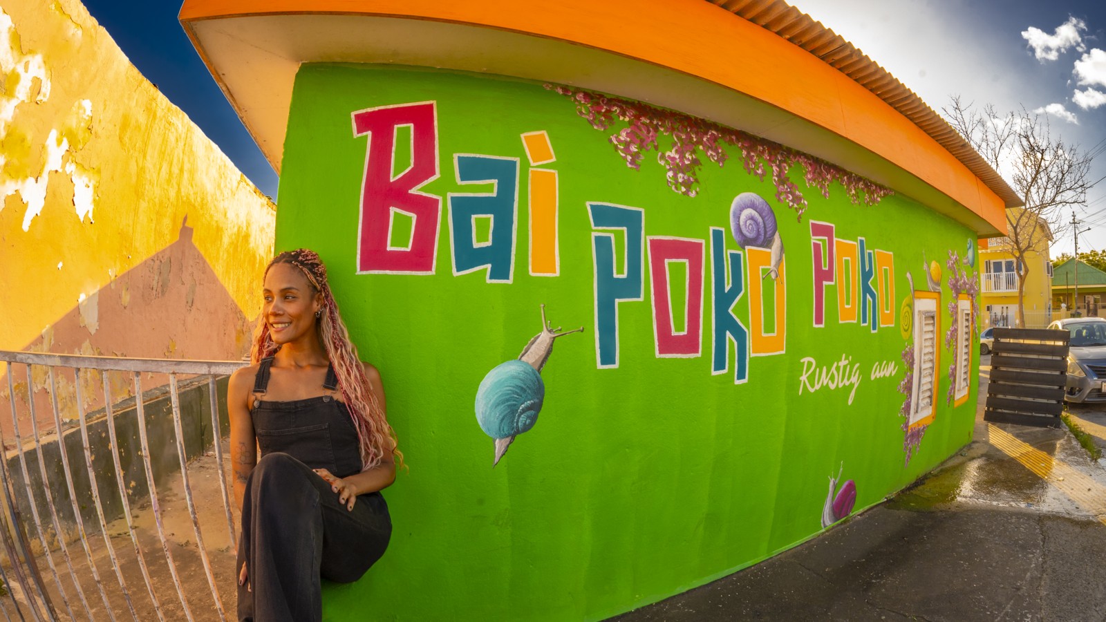 46A. Curaçao Street Art - Image 1