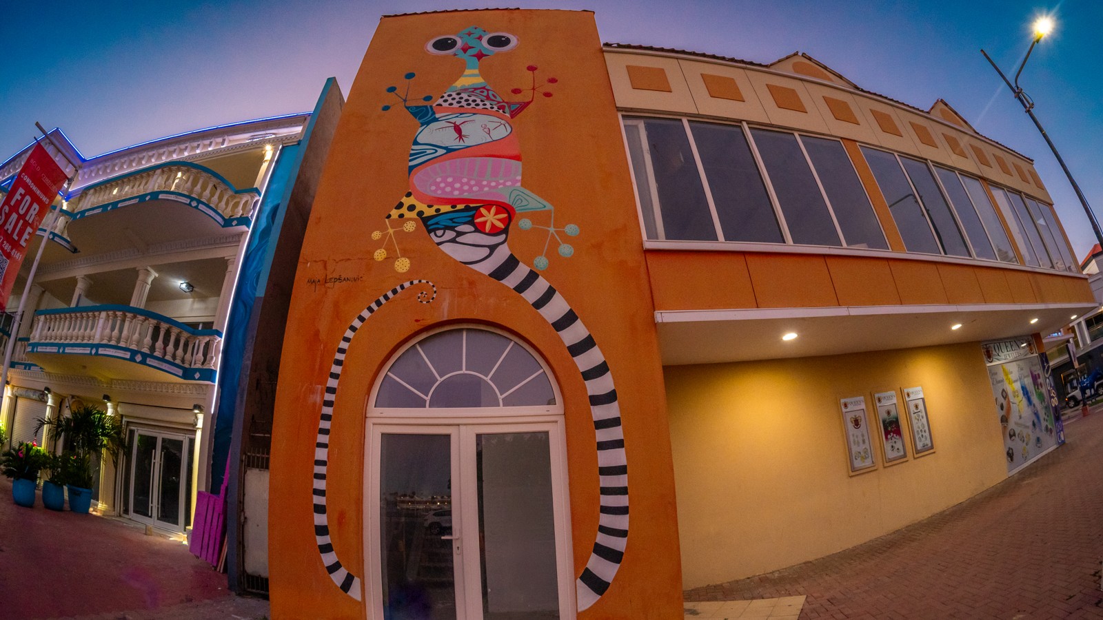 54. Aruba Street Art - Image 1