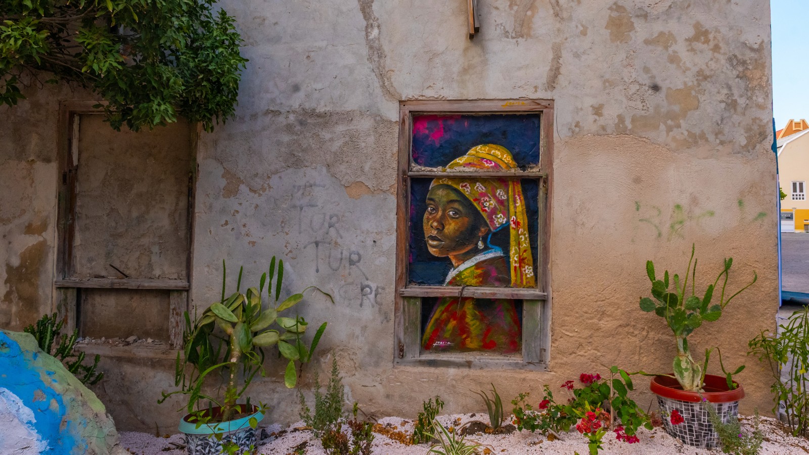 55. Curaçao Street Art - Image 3