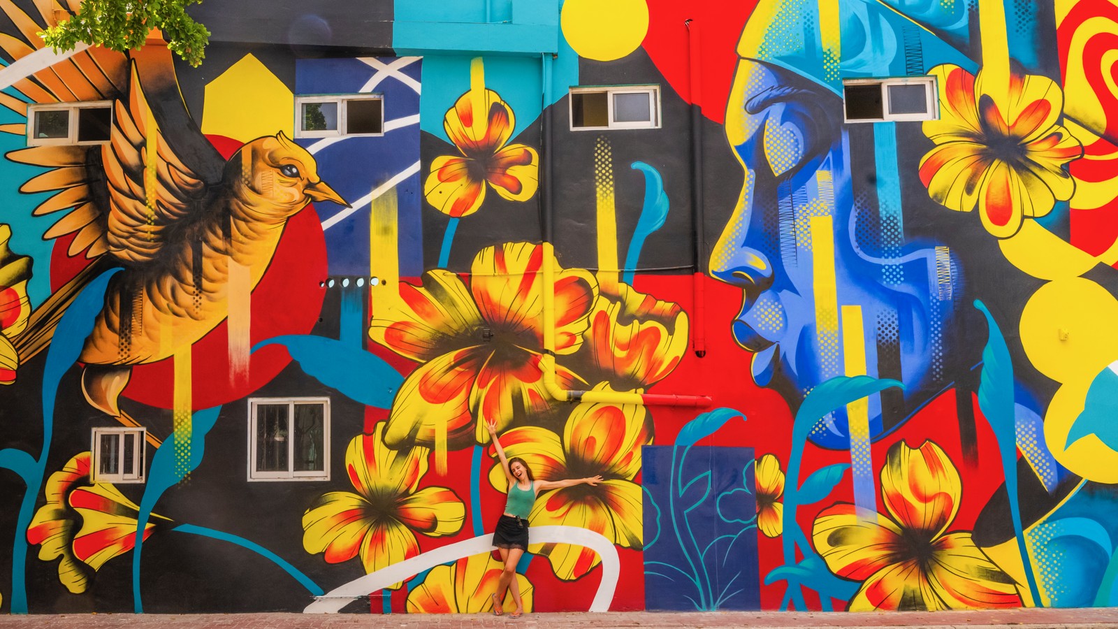 56. Curaçao Street Art - Image 1