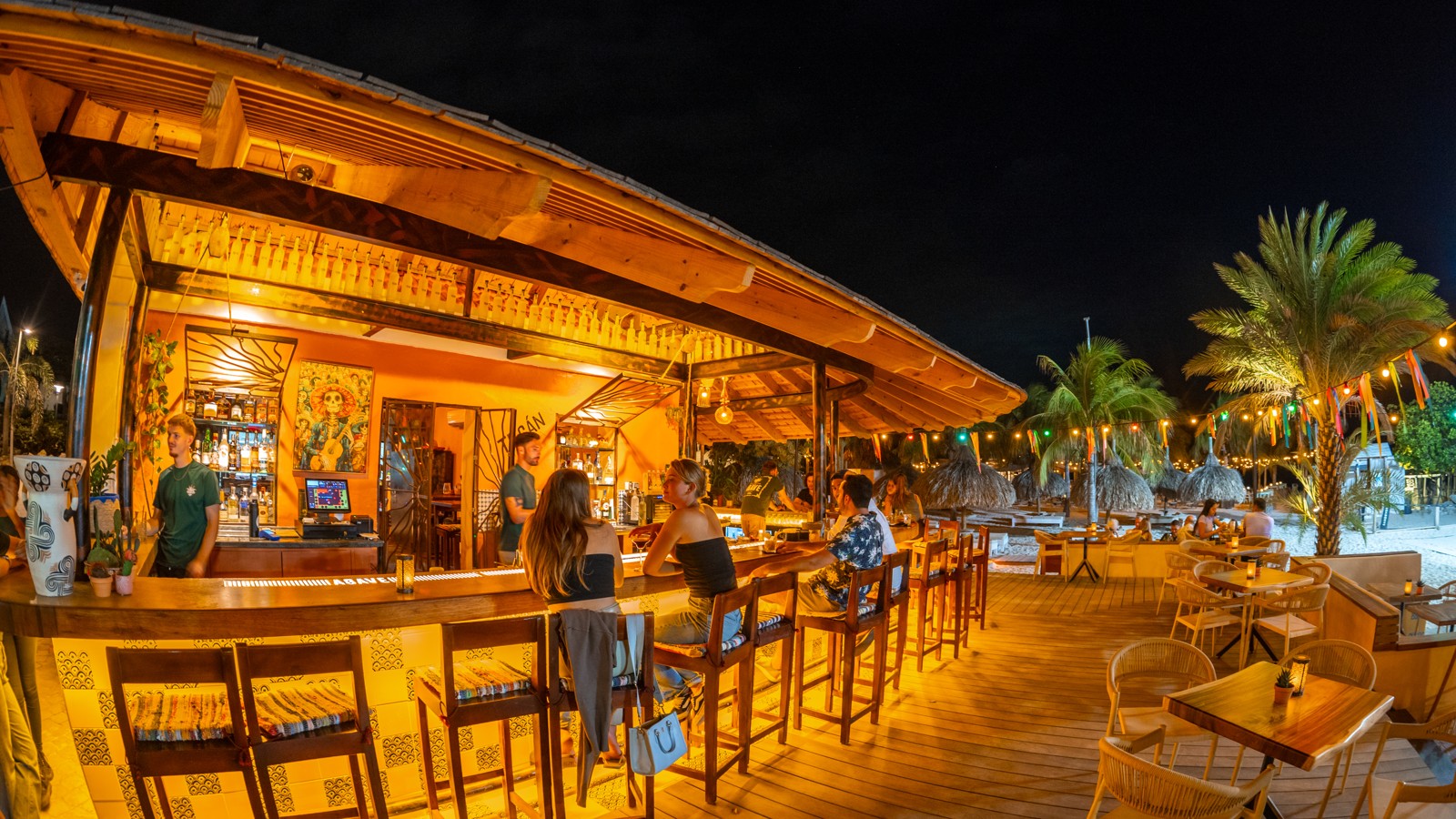 Agave Bar y Taqueria - Image 9