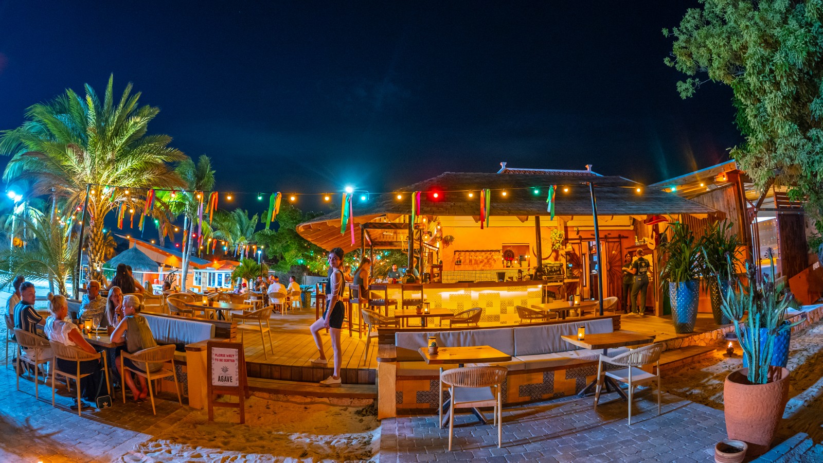 Agave Bar y Taqueria - Image 4