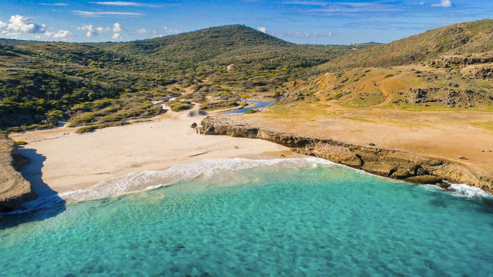 Andicuri Beach - Image 1