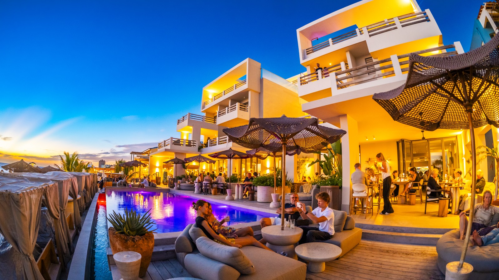 Art Hotel Curacao - Image 14