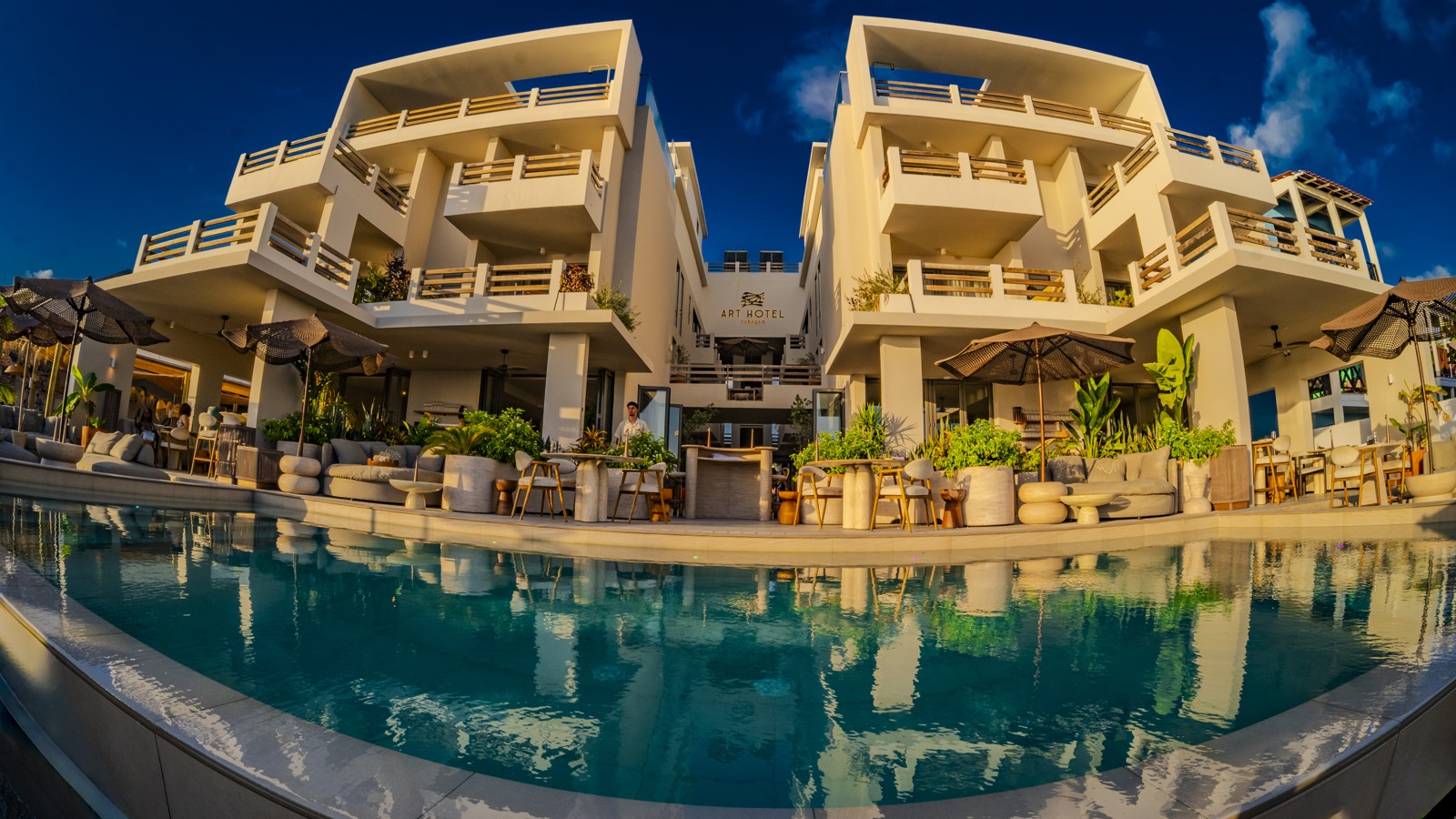 Art Hotel Curacao - Image 1