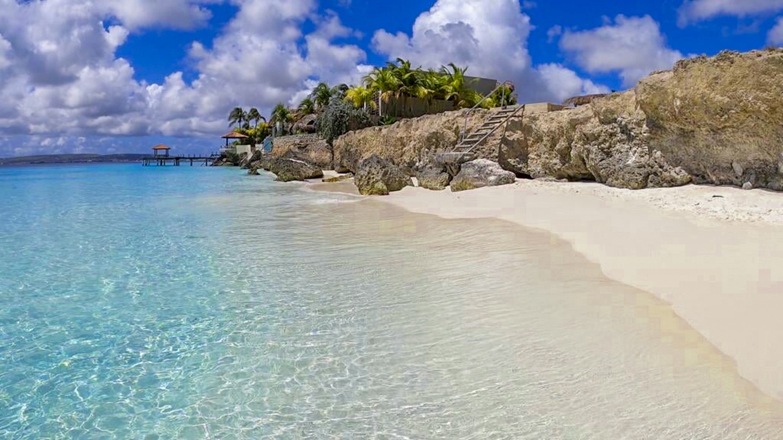 Bachelor’s Beach Aruba - Image 2