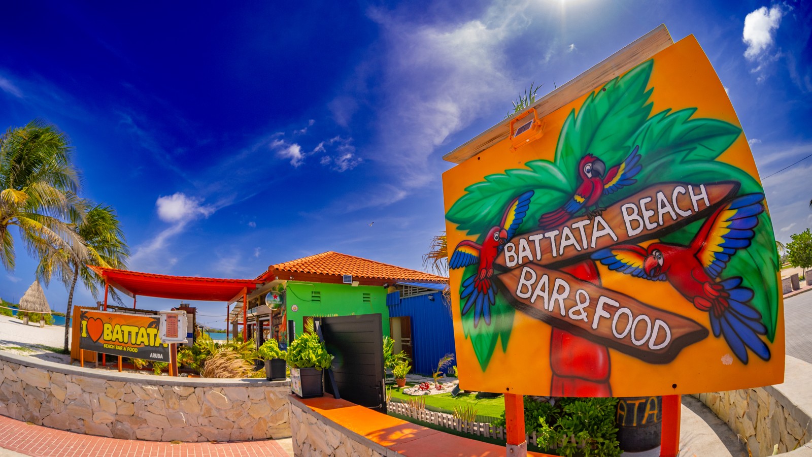 Battata Beach Bar - Image 1