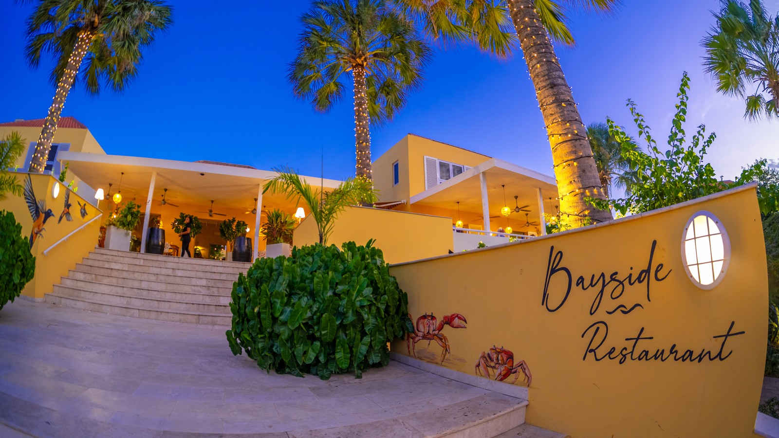 Bayside Restaurant at Blue Bay - Image 4