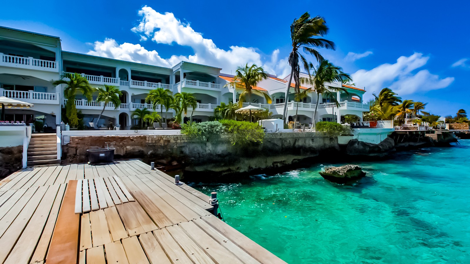 Belmar Bonaire Oceanfront Apartments - Image 3