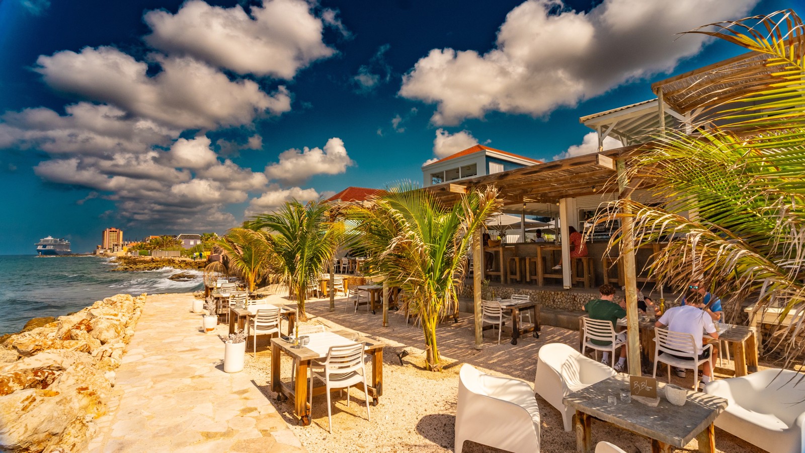 BijBlauw Restaurant - Image 1