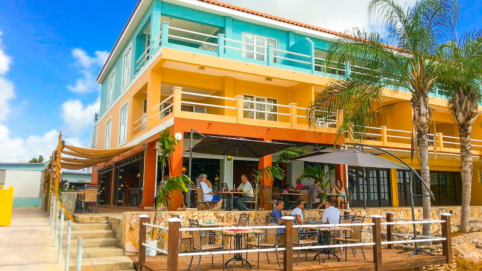 Breeze 'n Bites - Image 1