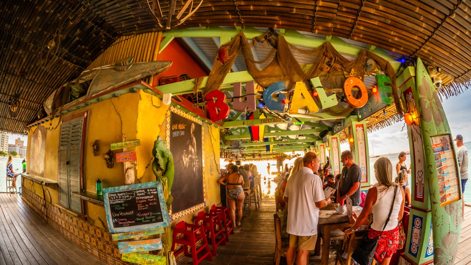 Bugaloe Beach Bar & Grill - Image 3