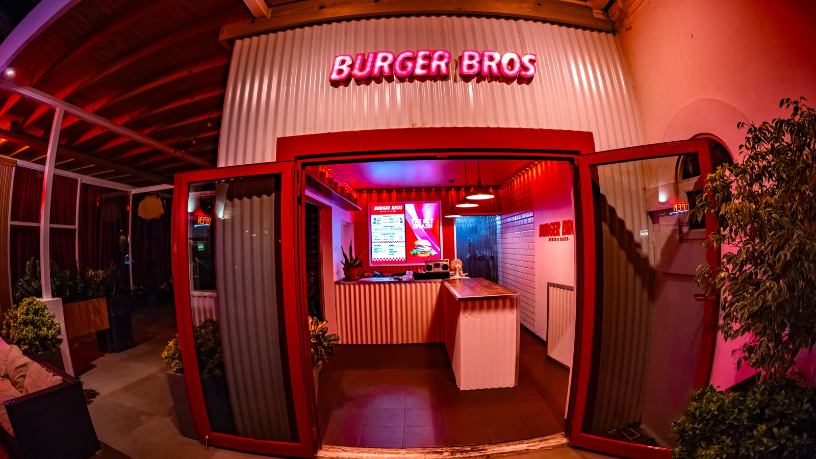 Burger Bros - Image 1
