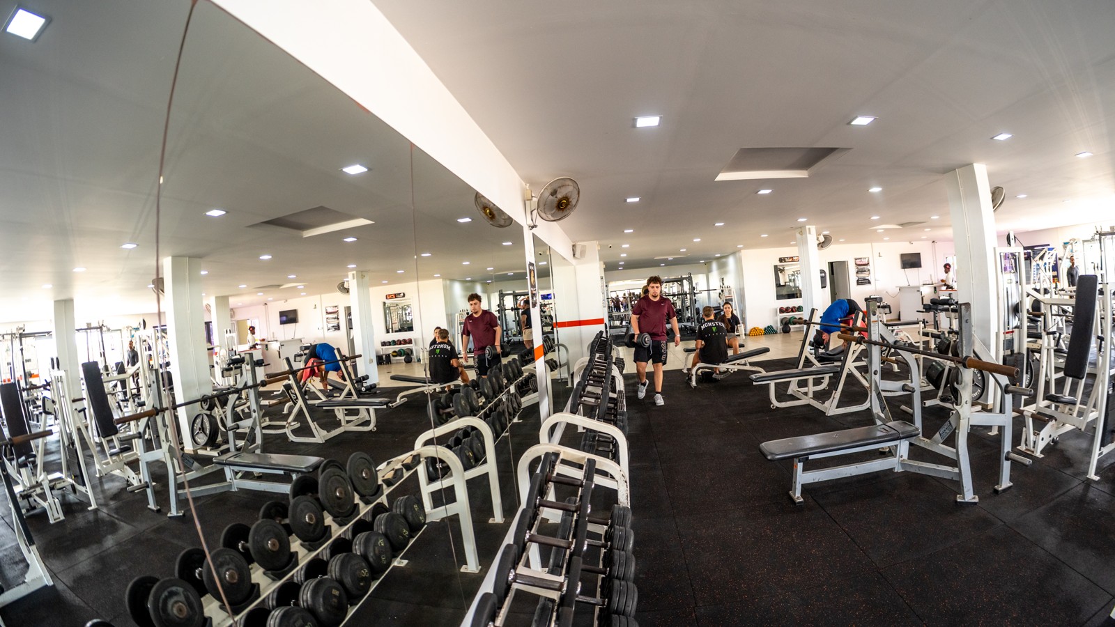 Burnard's Health & Fitness Center - Image 6