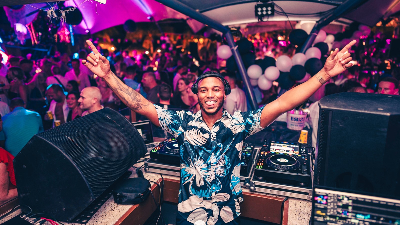 Cabana Beach Club - Image 1