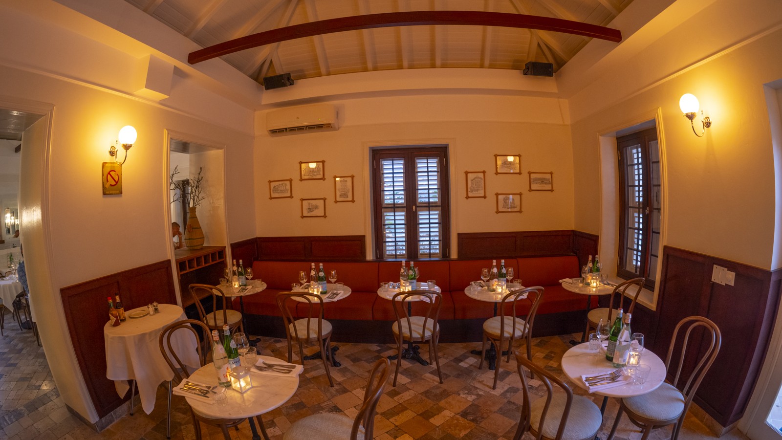 Café George - Image 6