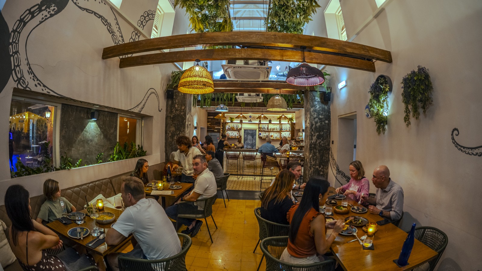 Caleo Crudos y Parrilla - Image 10