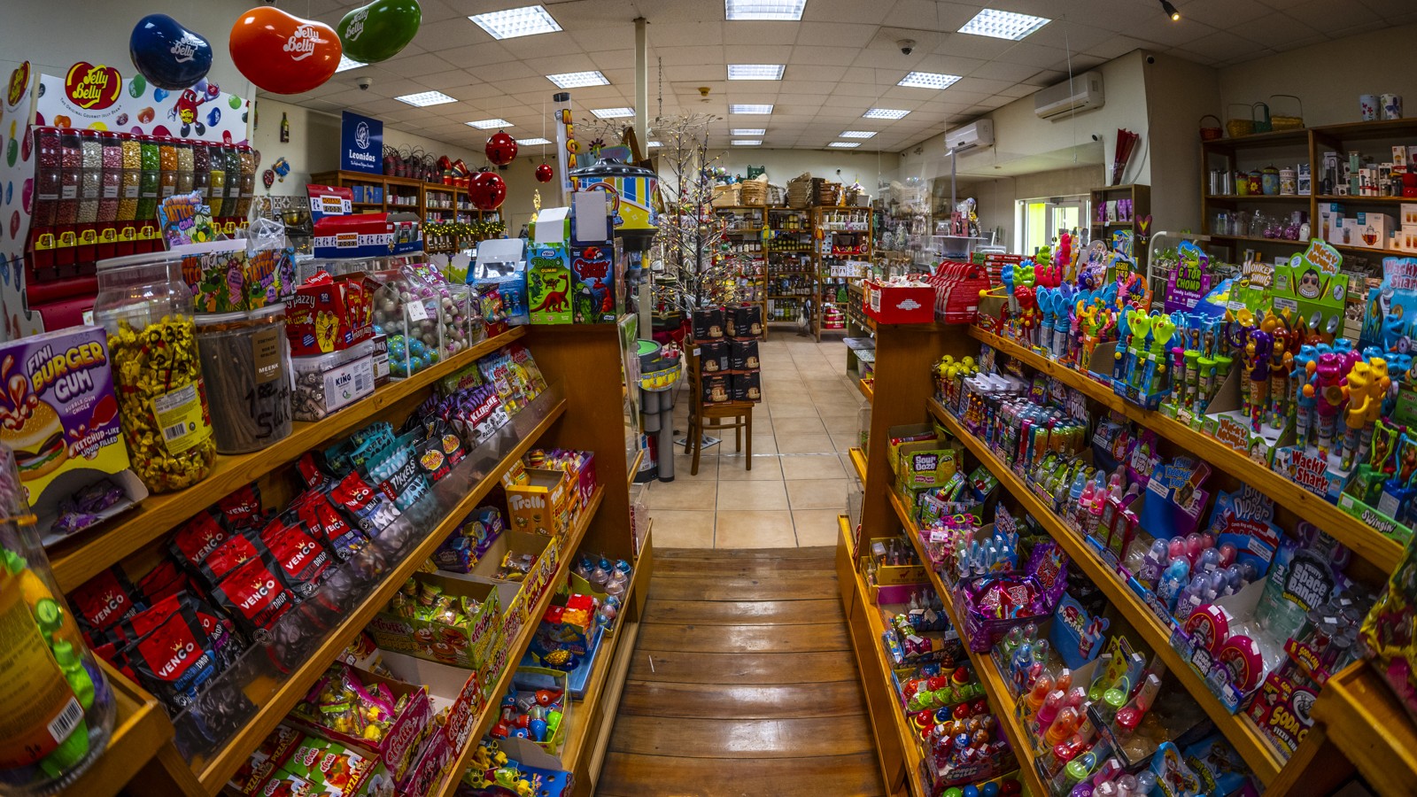 Candy Barrel - Image 2