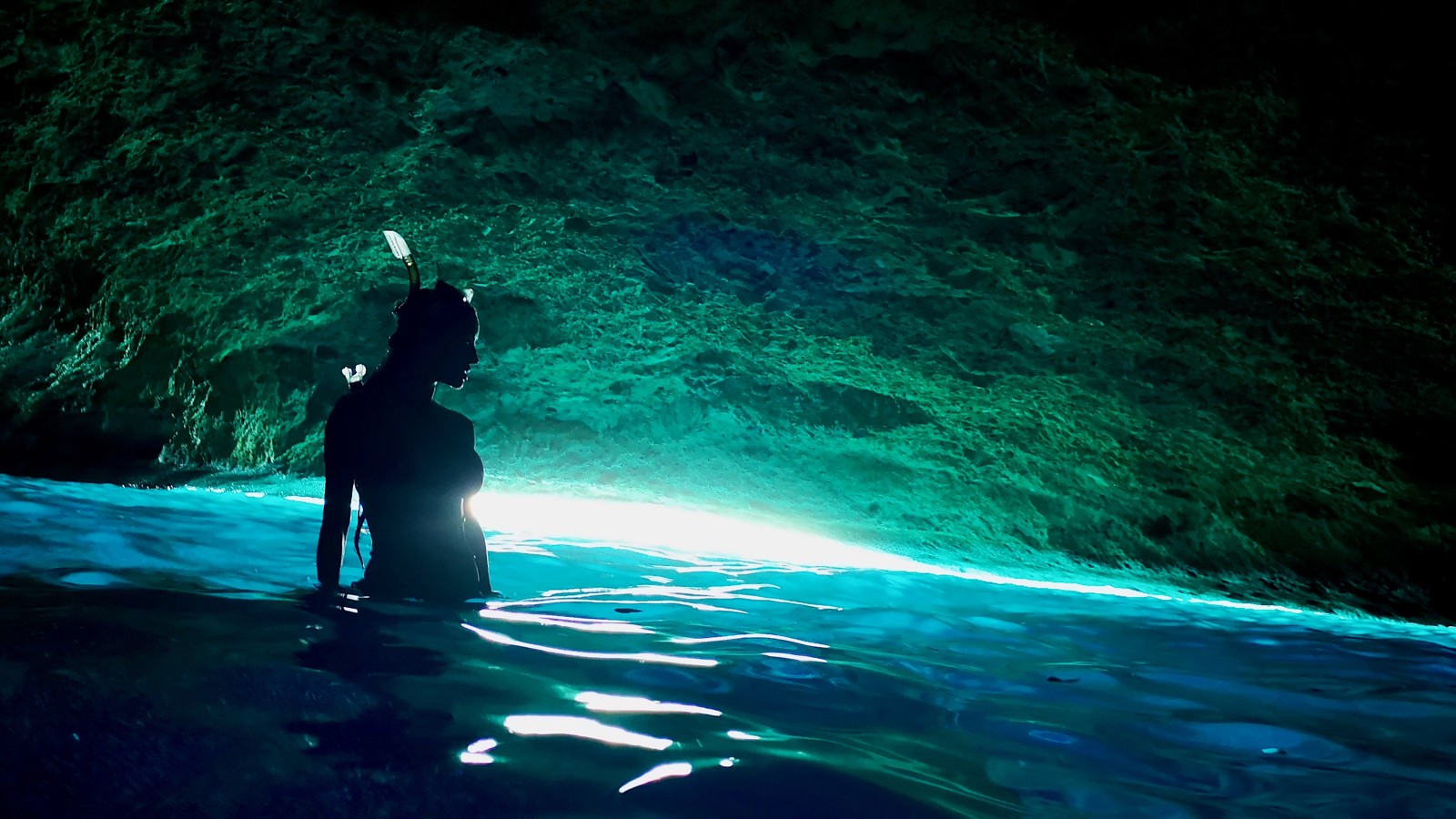 Blue Room Cave - Image 1