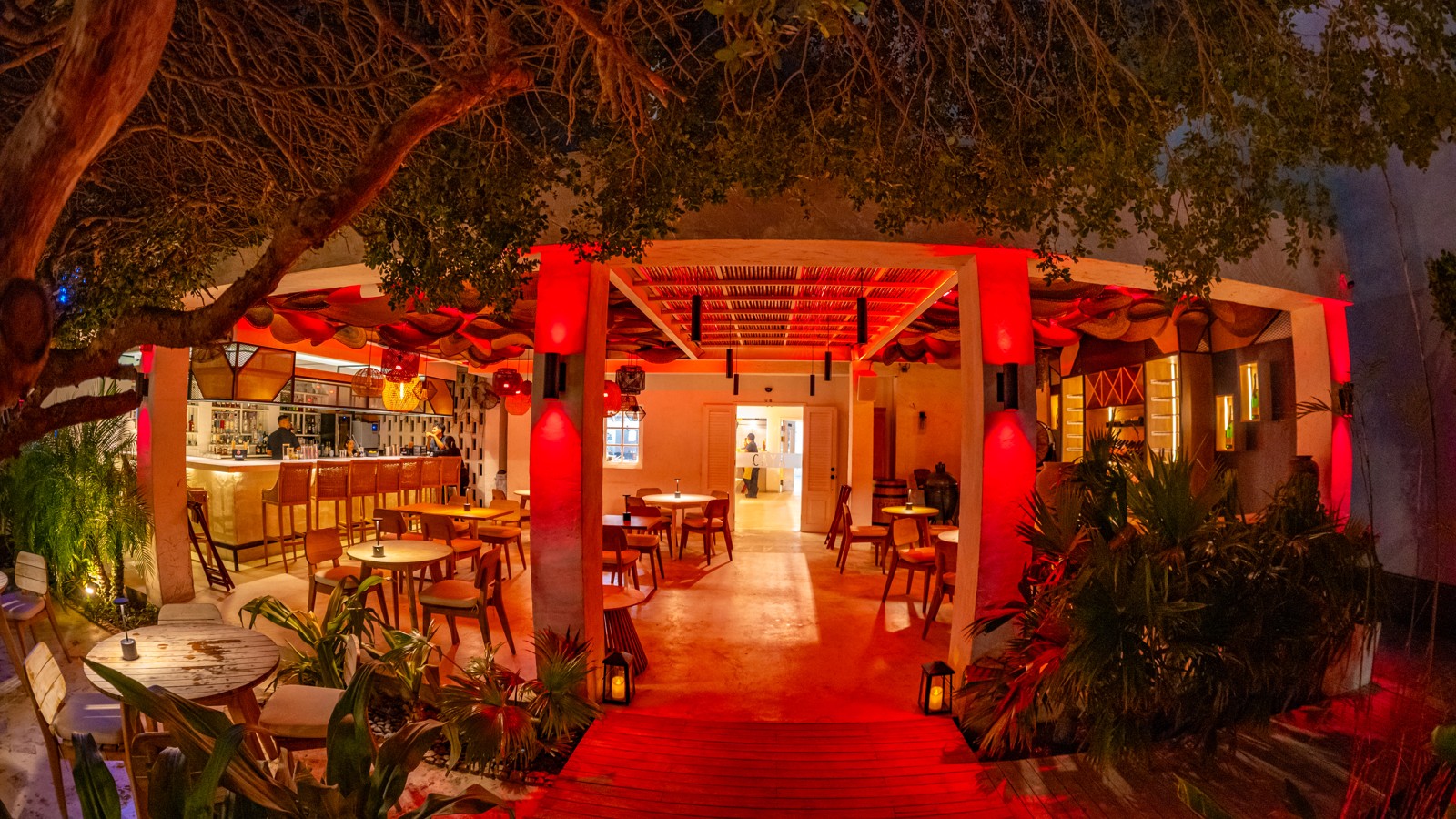 CAYA House Restaurant - Image 2