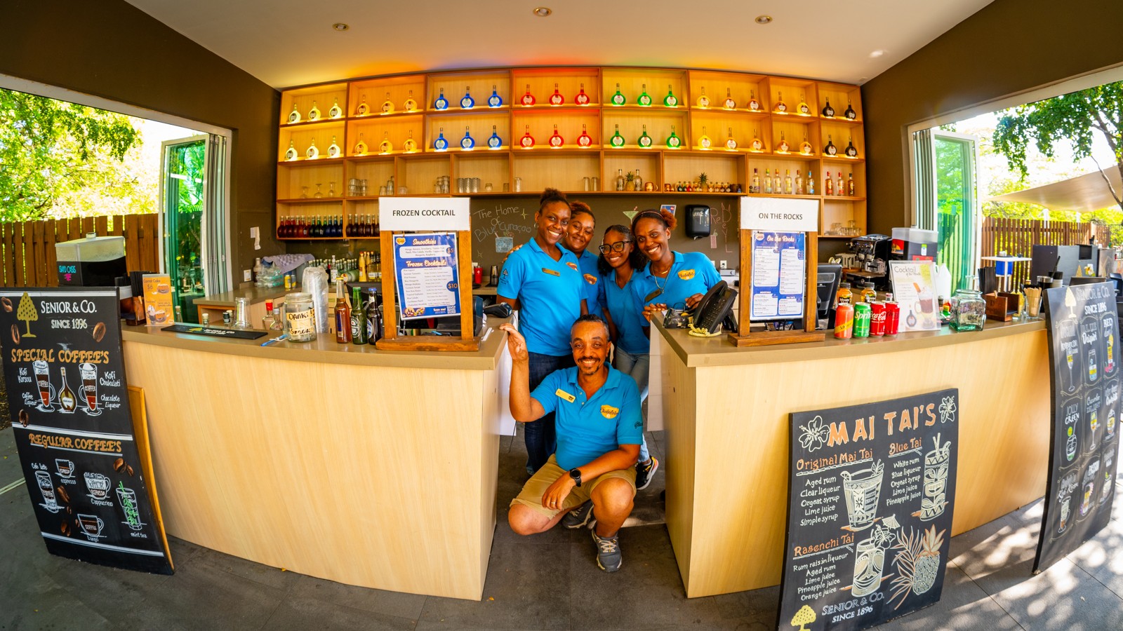 A Taste of Curaçao – Willemstad City Tour - Image 3