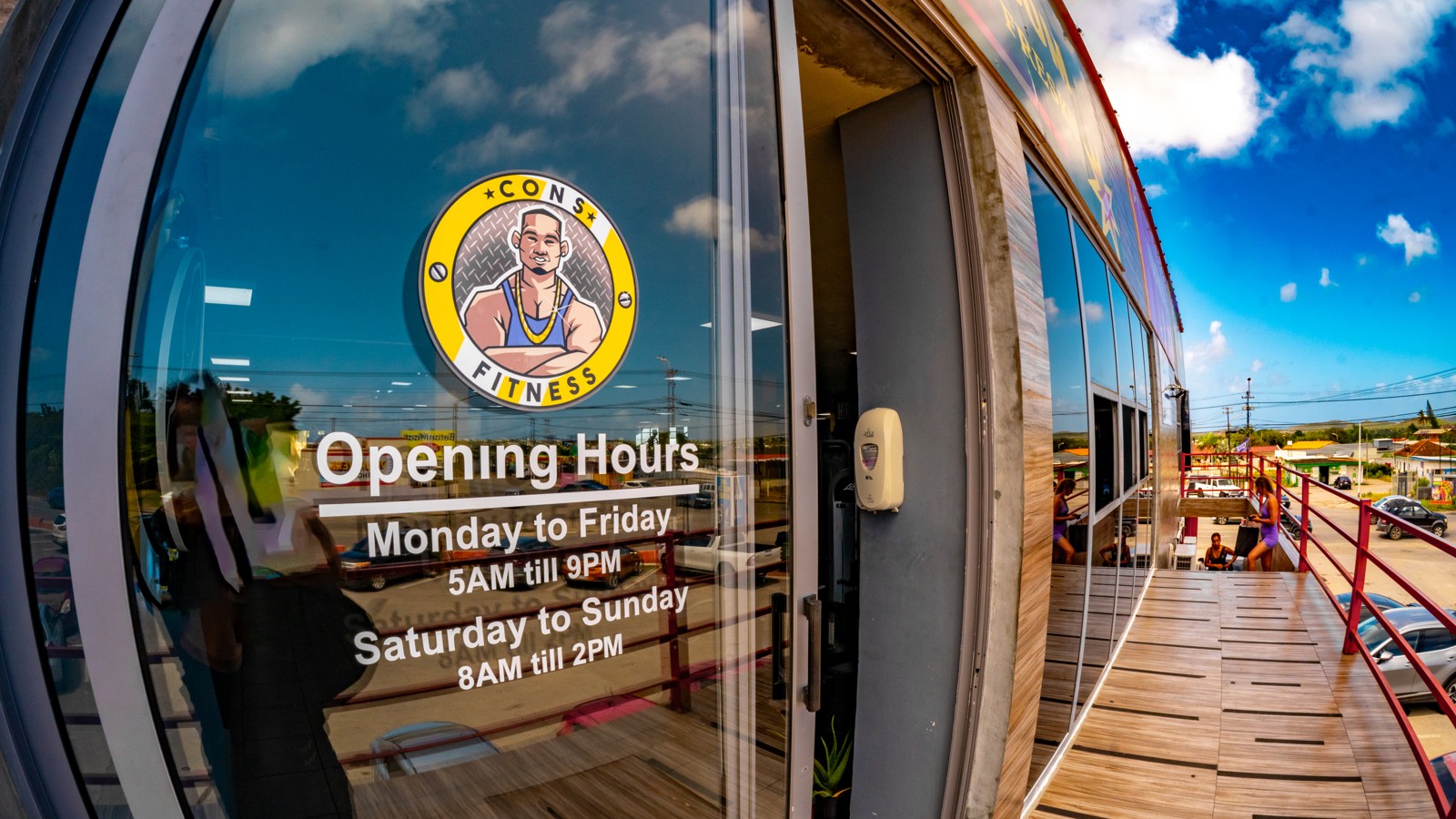 Cons Fitness - Image 1