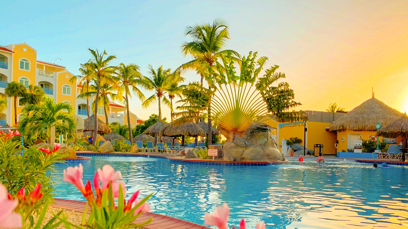 Costa Linda Beach Resort (Eagle Beach) - Image 4