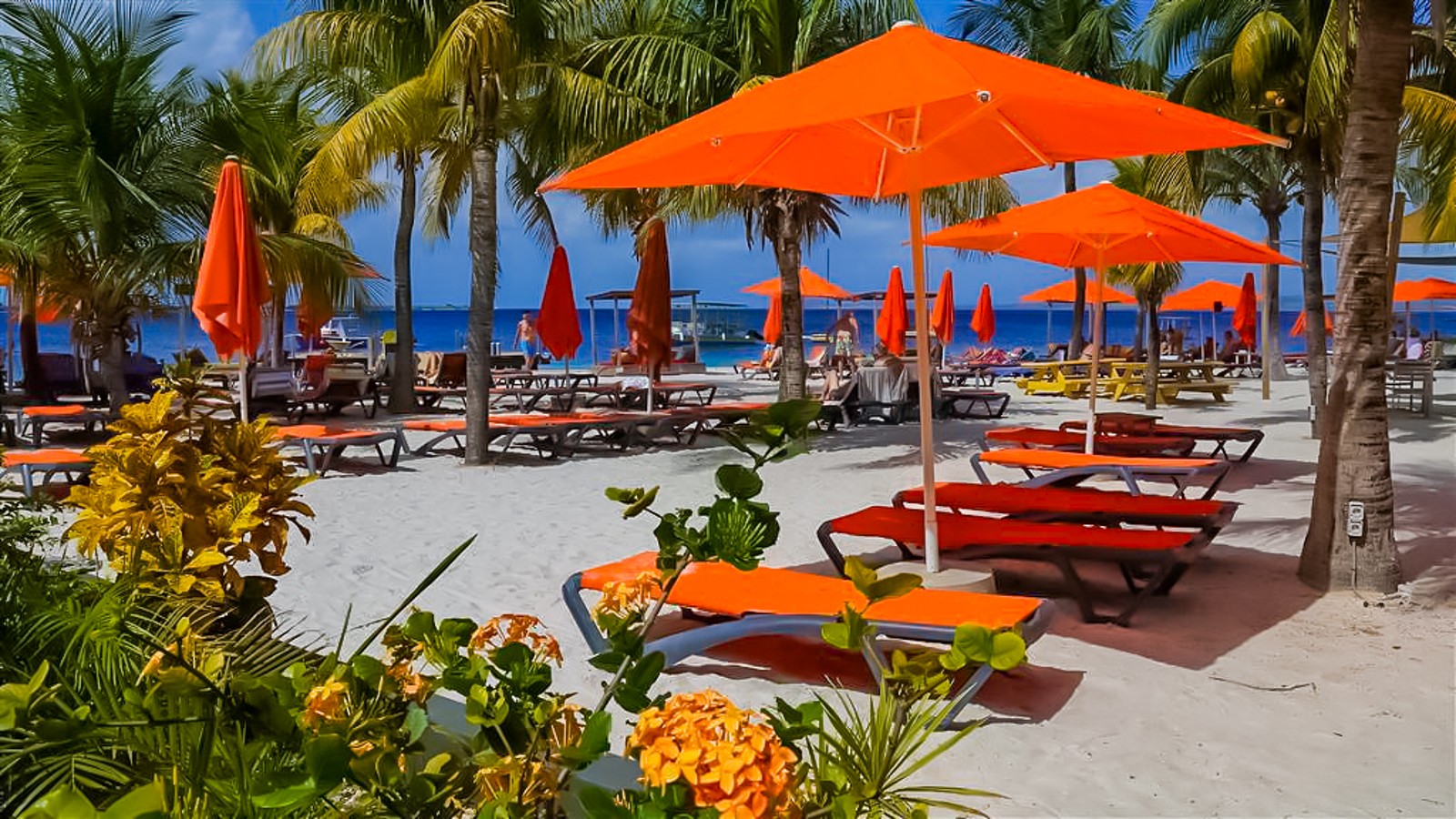 Eden Beach Resort - Image 3