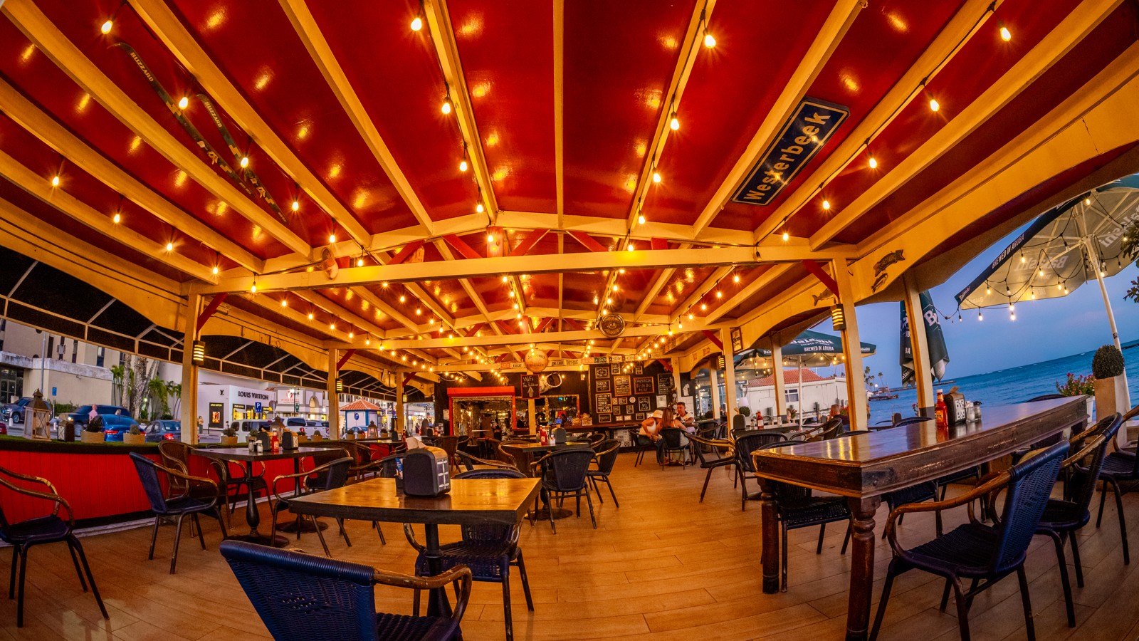 Eetcafé The Paddock - Image 3