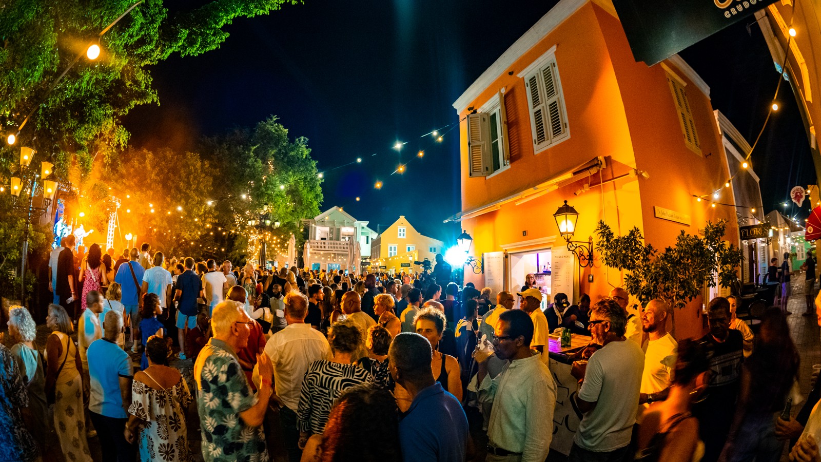 Florés Otrobanda - Image 1