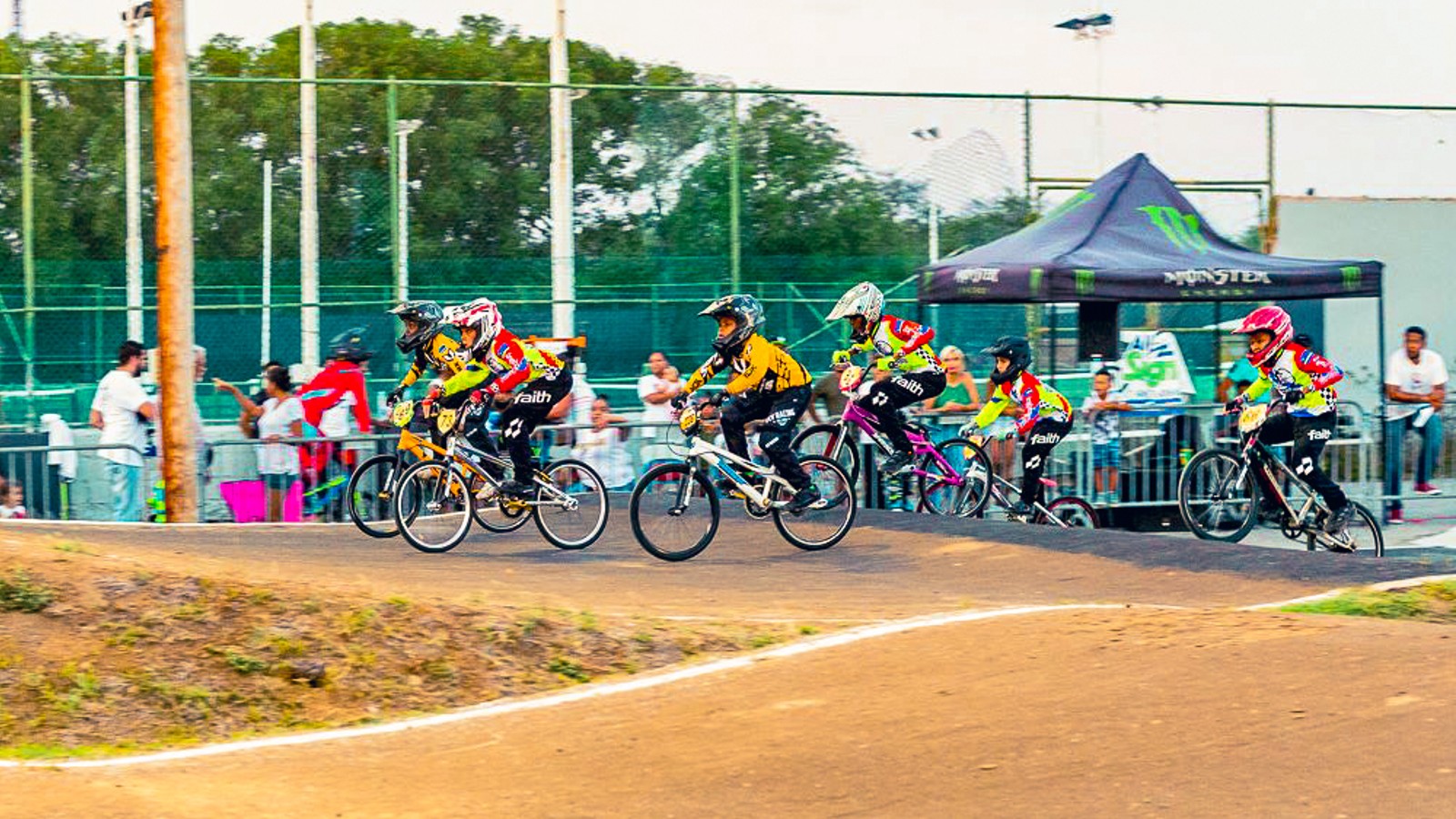 Global BMX Curacao - Image 1
