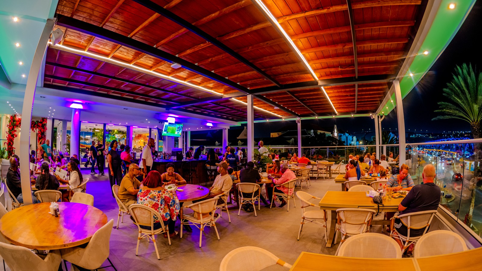 The Green House - Otrobanda - Image 4