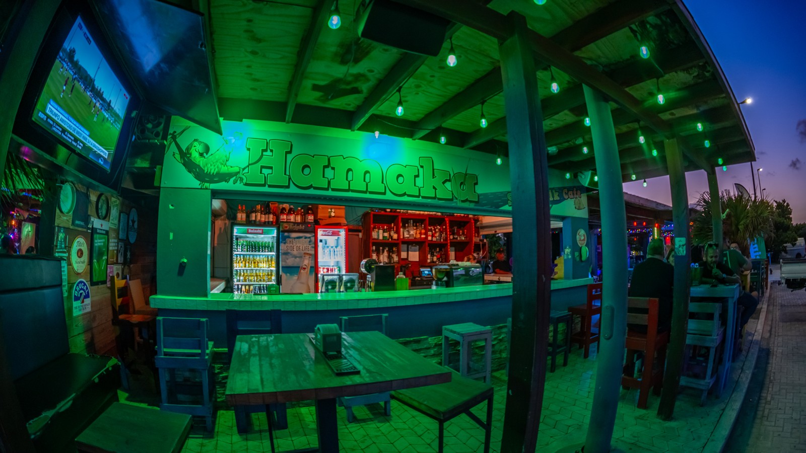 Hamaka Beach Bar & Restaurant - Image 2