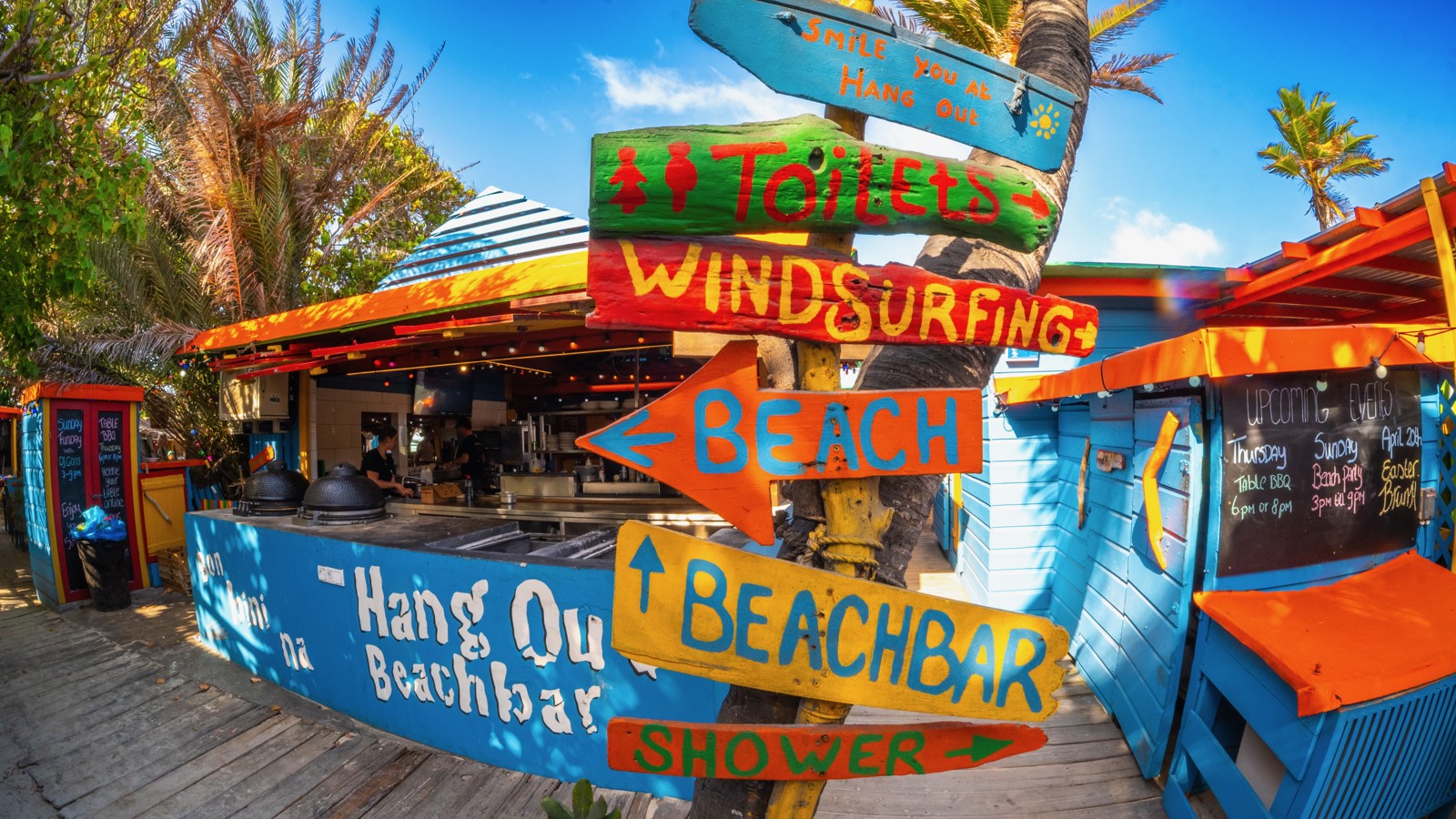 Hang Out Beach Bar - Image 1