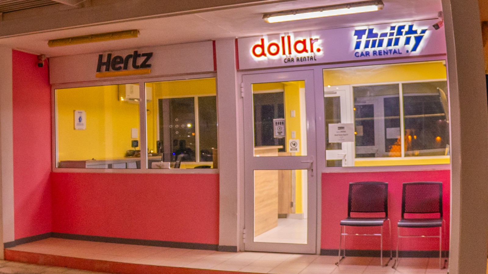 Hertz Car Rental Bonaire - Image 1