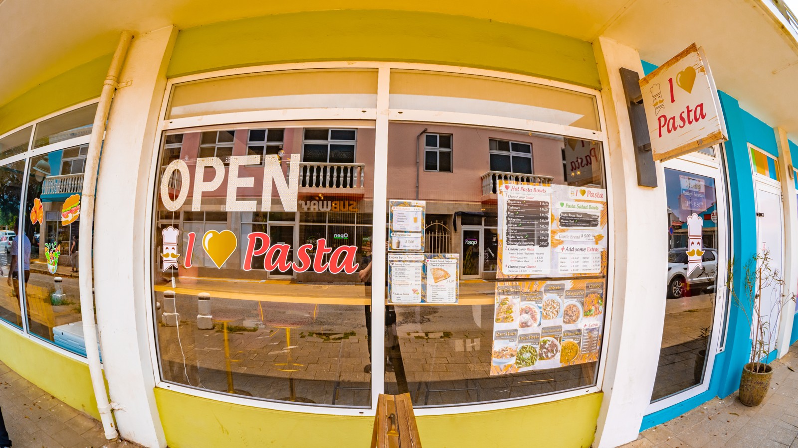 I Love Pasta Bonaire - Image 2