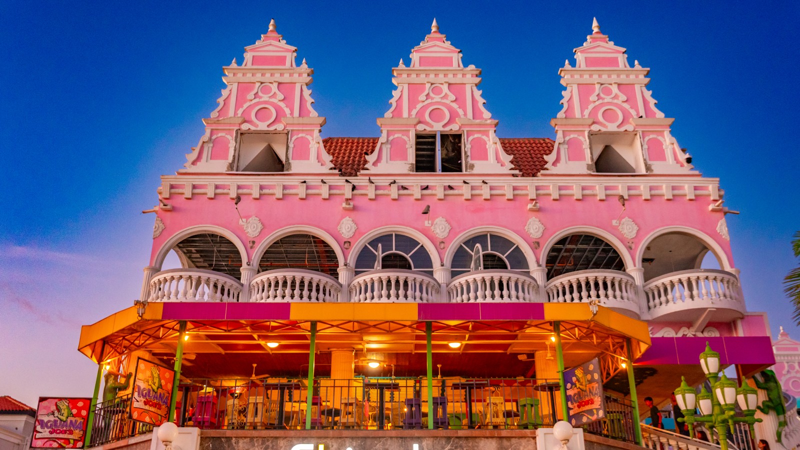 Iguana Joe’s Caribbean Bar & Grill - Image 1