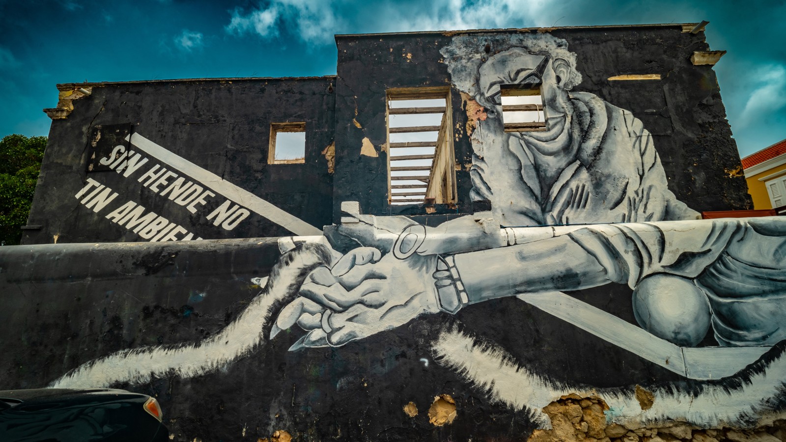 21. Curaçao Street Art - Image 1