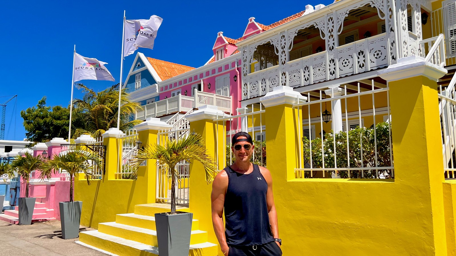 Scuba Lodge Row - Image 2