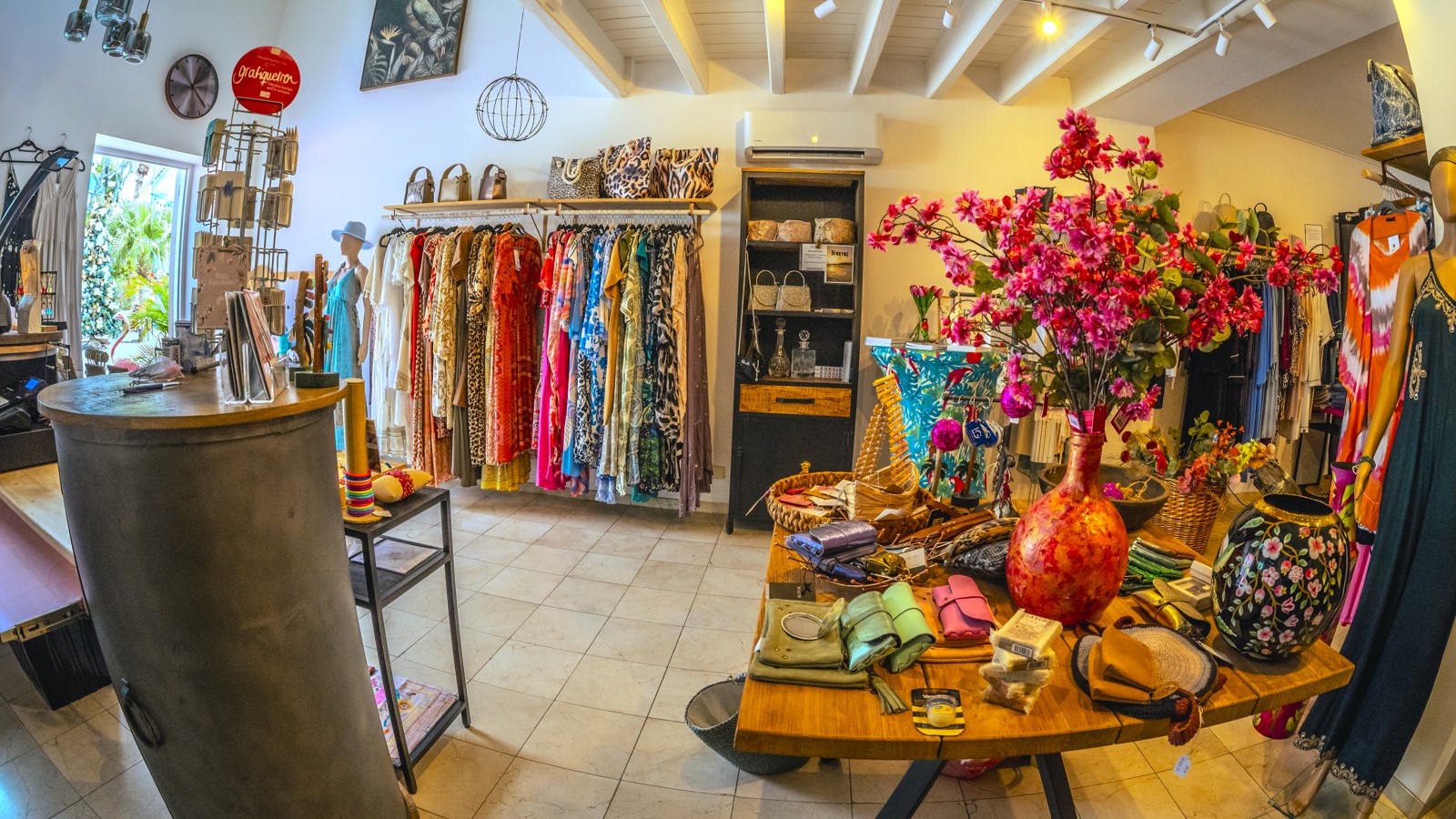 Jade's Fashion & More - Image 6