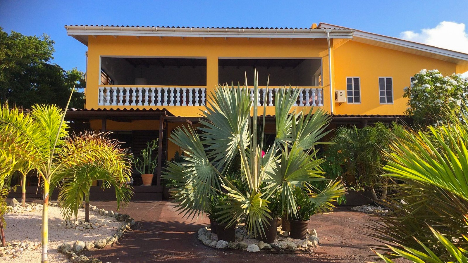 Jan Kok Lodges - Image 2