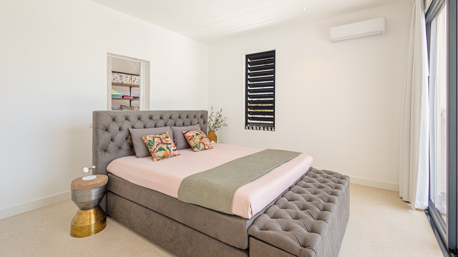 Jan Sofat 26 - Image 6