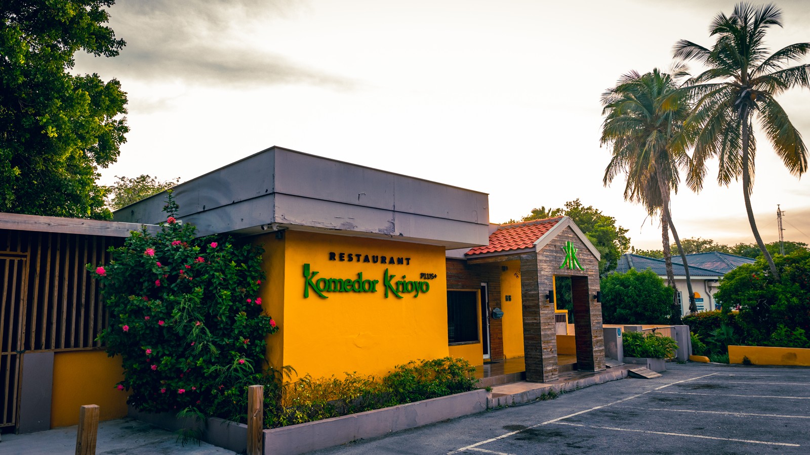 Komedor Krioyo Plus - Image 2