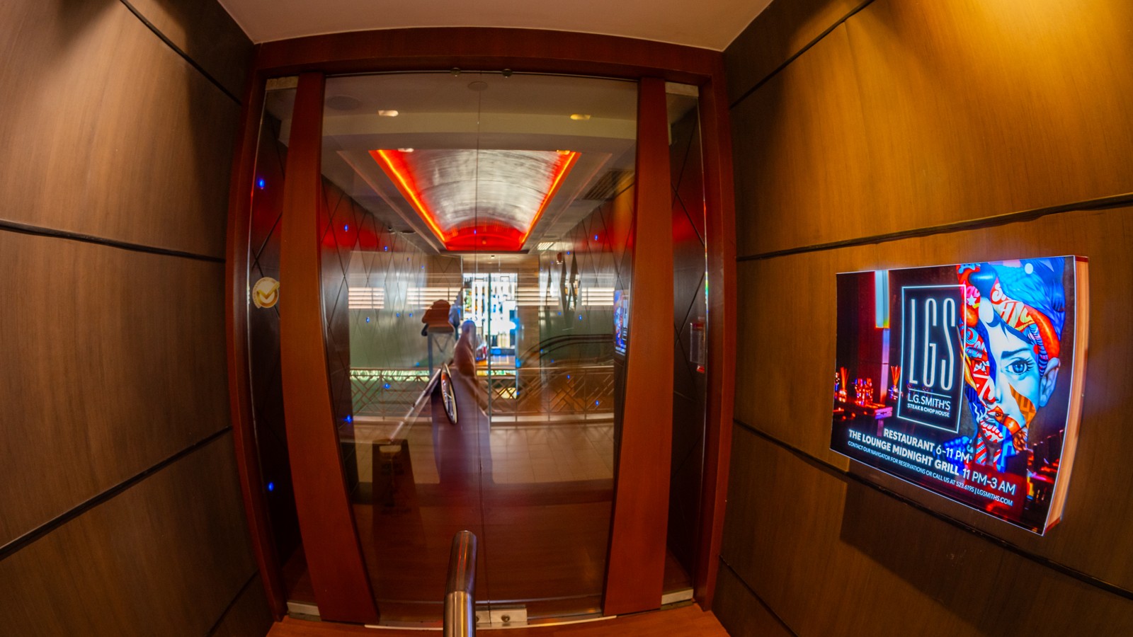 L.G. Smith’s Steak & Chop House - Image 2