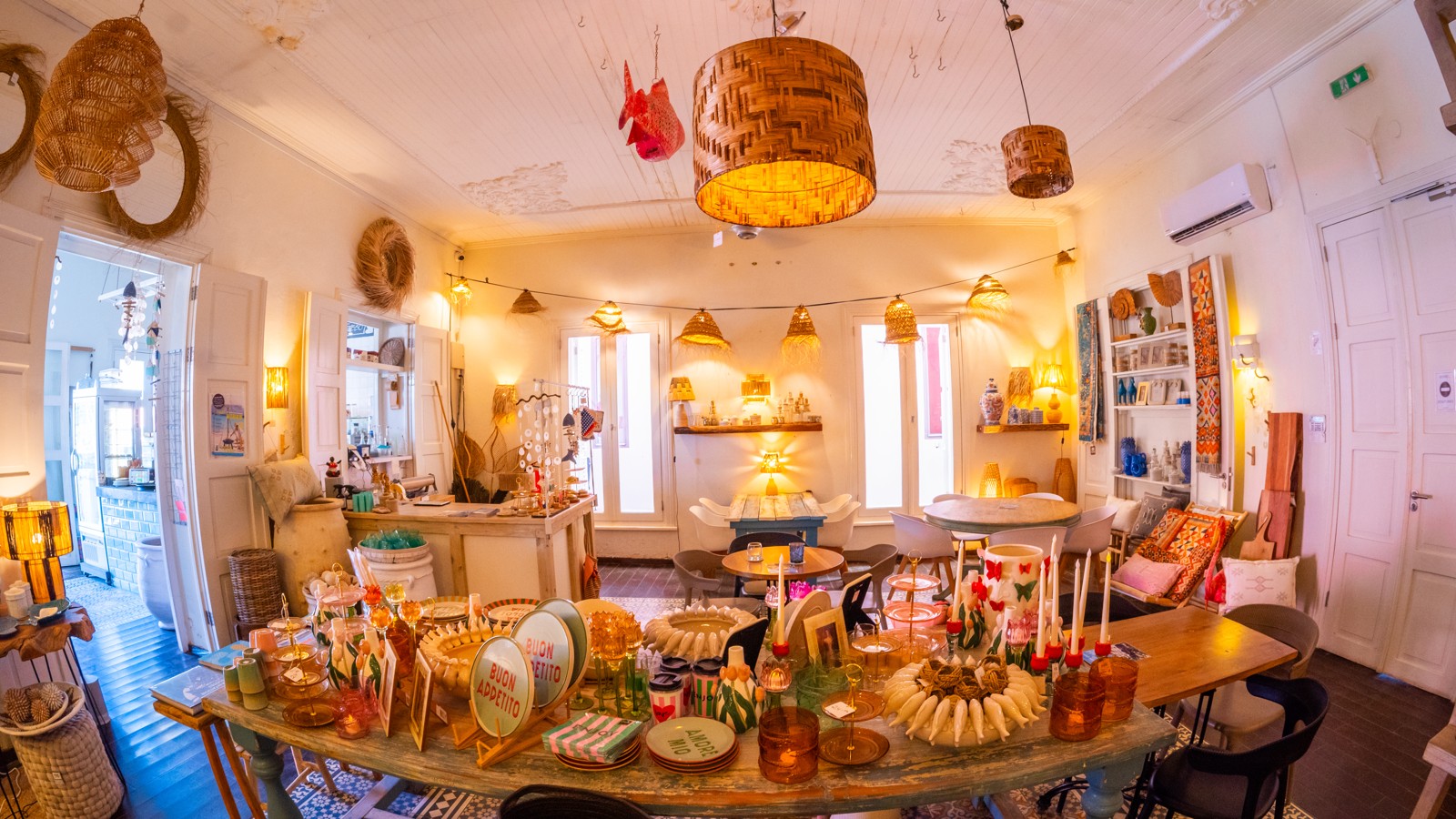 La Reina Coffee, Food & Lifestyle - Image 7